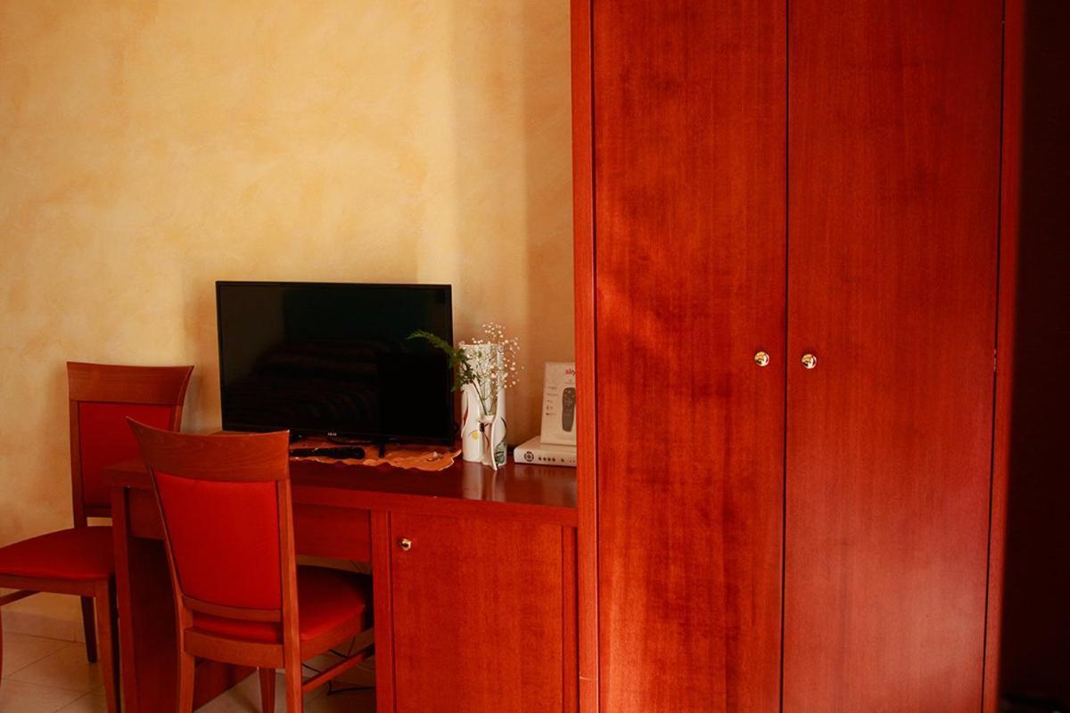 Hotel Ulisse Maida Esterno foto