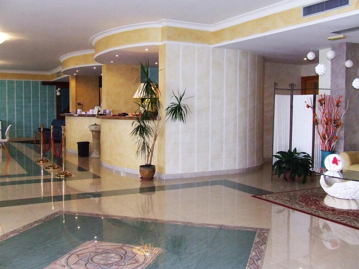 Hotel Ulisse Maida Esterno foto
